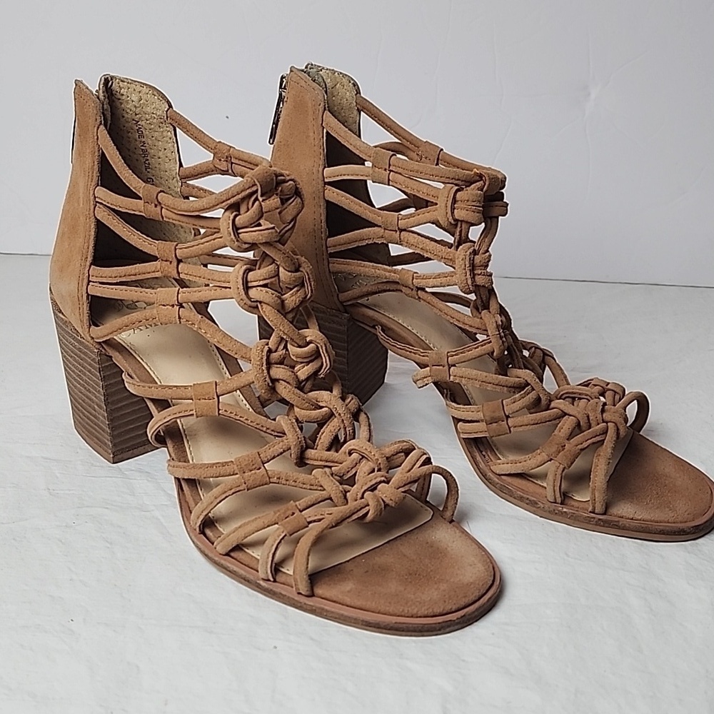VINCE CAMUTO Karika Cage Sandal Almond Beige Suede Size 6.5